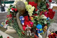 #Кемеровомыстобой: в Тюмени появился стихийный мемориал в память о погибших