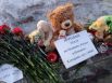 Неравнодушные жители организовали мемориал в Омске.