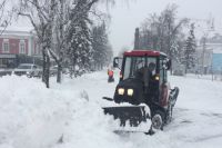 Уборка снега в Барнауле после снегопада