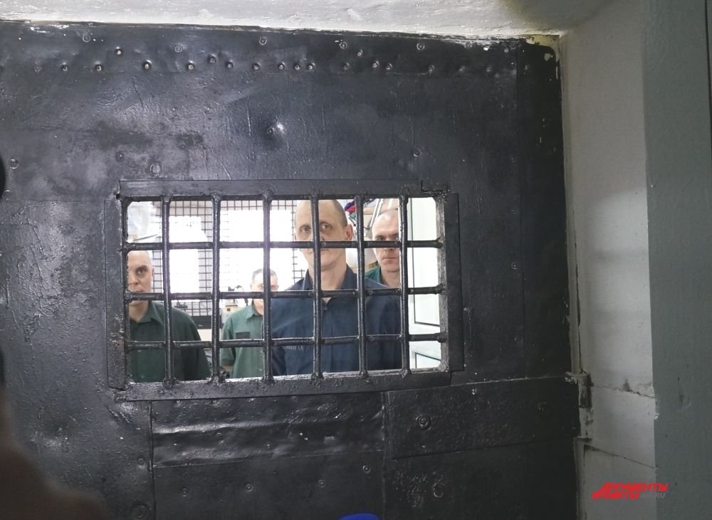 В каждой рабочей камере трудятся по четыре пожизненника.