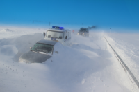 Спасатели в связи с неблагоприятными погодными условиями осуществляли патрулирование зимних автомобильных дорог.
