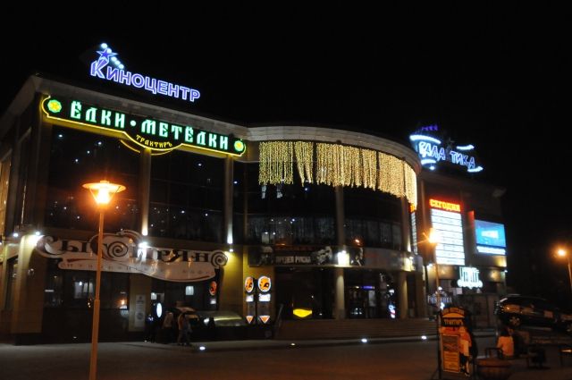 В Омске проверят все ТЦ и кинотеатры.