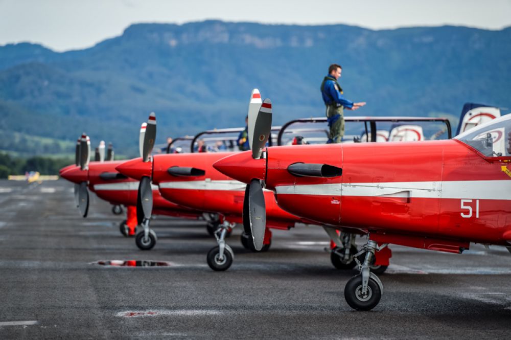 Roulettes («Рулетки») — авиационная пилотажная группа Королевских ВВС Австралии. С 1989 года группа летает на шести самолетах Pilatus PC-9.