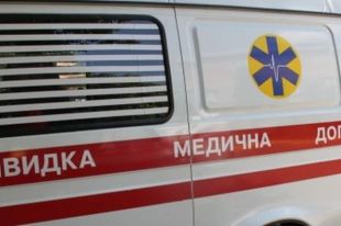 Недетские забавы: под Хмельницким ученика ударило током на крыше поезда