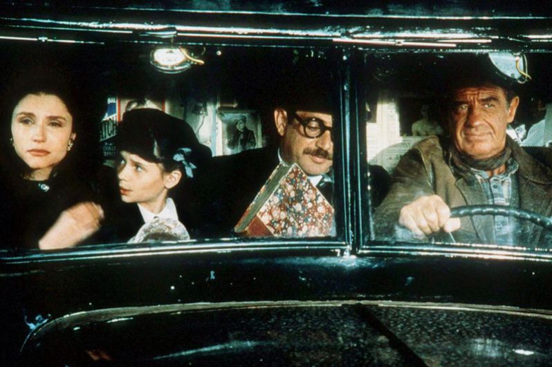 Лестные отзывы кинокритиков получила работа Бельмондо в экранизации романа «Отверженные» (1995) Клода Лелуша.