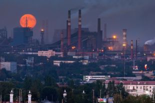 В Запорожье заводы выбросили в воздух превышающие норму ядовитые вещества