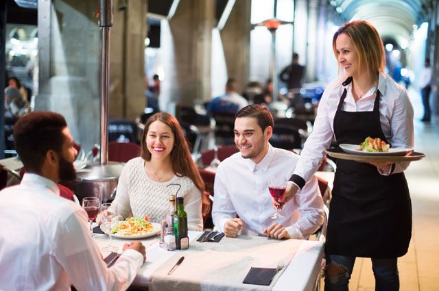 Обсчитают и нахамят? 8 популярных мифов о ресторанах | Мастер-классы | Кухня | Аргументы и Факты