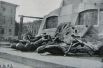 Как писали газеты, снос памятника начался летом 1918 года по инициативе рабочих завода Гужона, без всякого принуждения со стороны новой власти.