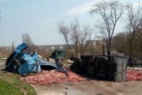 Серьезное ДТП на Донбассе с участием грузовика и маршрутки: 10 раненых
