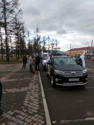 Старт автопробега от Мемориала Победы в Красноярске.