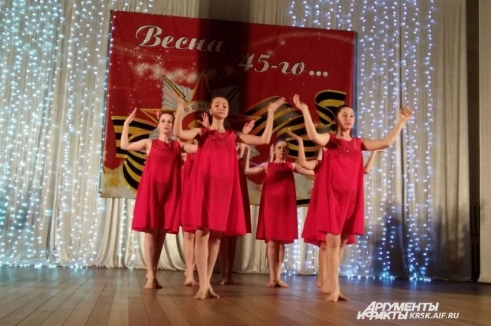 Танцевальный коллектив ДК пос. Чунояр.
