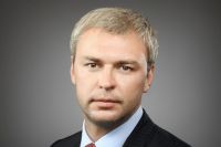 Членство Алексея Зеленцова в «Единой России» временно приостановили.