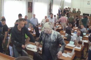 Стрельба в Никопольском горсовете: полиция открыла уголовное производство