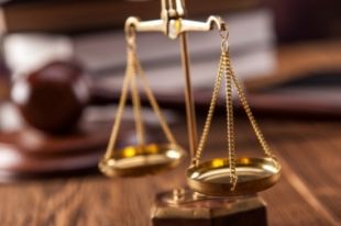 В Харьковской области «псевдохореограф» выманила у детей золотые украшения