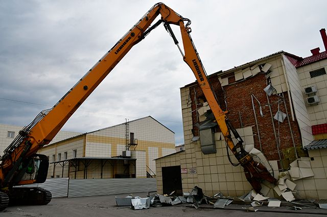 Снос здания ТЦ «Зимняя вишня» в Кемерове.