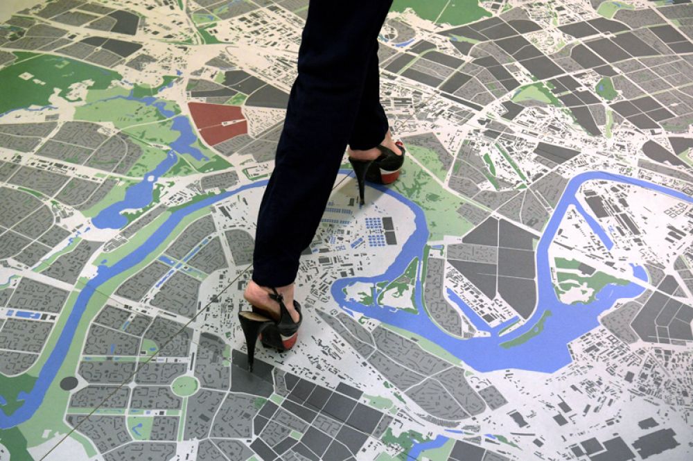 Посетители на международной выставке архитектуры и дизайна «Арх Москва».