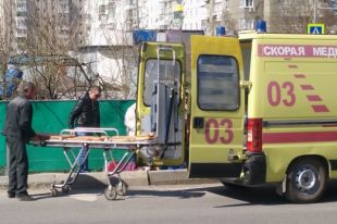 Жители Антипино на остановке нашли тело мертвого мужчины