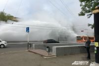 В центре Оренбурга прорвало трубопровод, кипяток залил ул. Маршала Жукова.