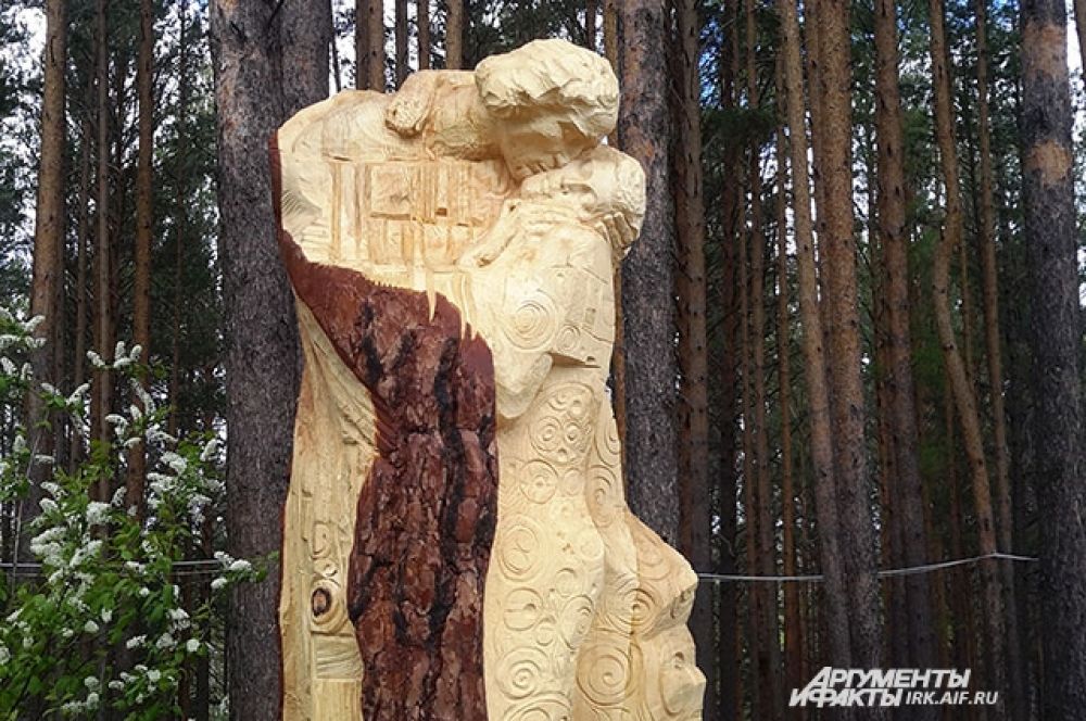 Почетное третье место завоевали скульпторы из Санкт-Петербурга.
