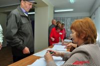 Выборы губернатора Омской области состоятся осенью 2018 года.