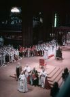 Церемонию проводил архиепископ Кентерберийский Джеффри Фишер. В этот день в Вестминстерском аббатстве присутствовали в общей сложности 8 251 человек. 