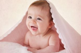 В Украине семьи с новорожденными получат пакеты с необходимыми вещами