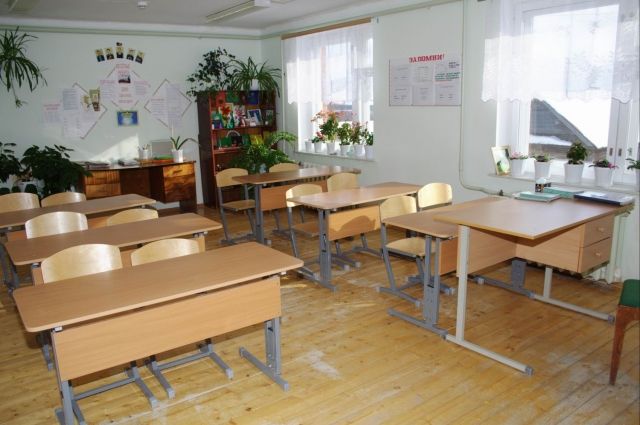 Судьба третьей школы в Матвеевском районе решится на сходе граждан.