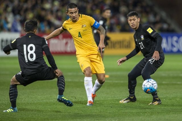 Сборной Австралии пришлось пройти сито отбора в Азии. На фото - отборочный матч с командой Тайланда.