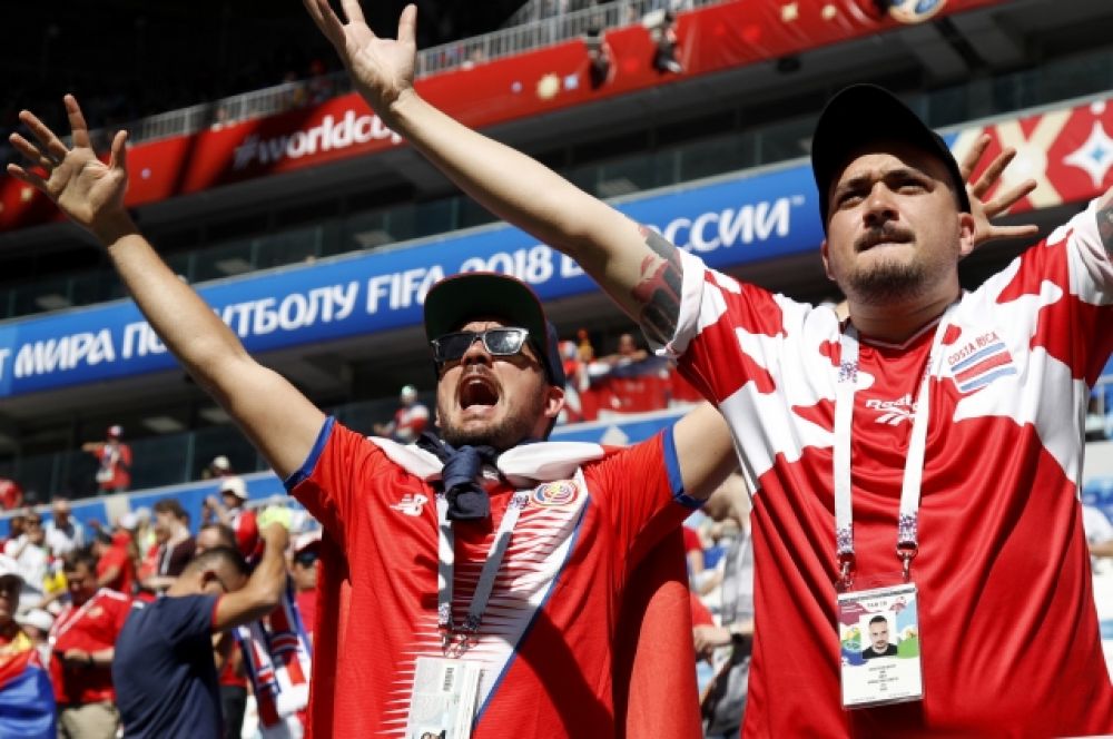 Эмоциональные фаната Коста-Рики.