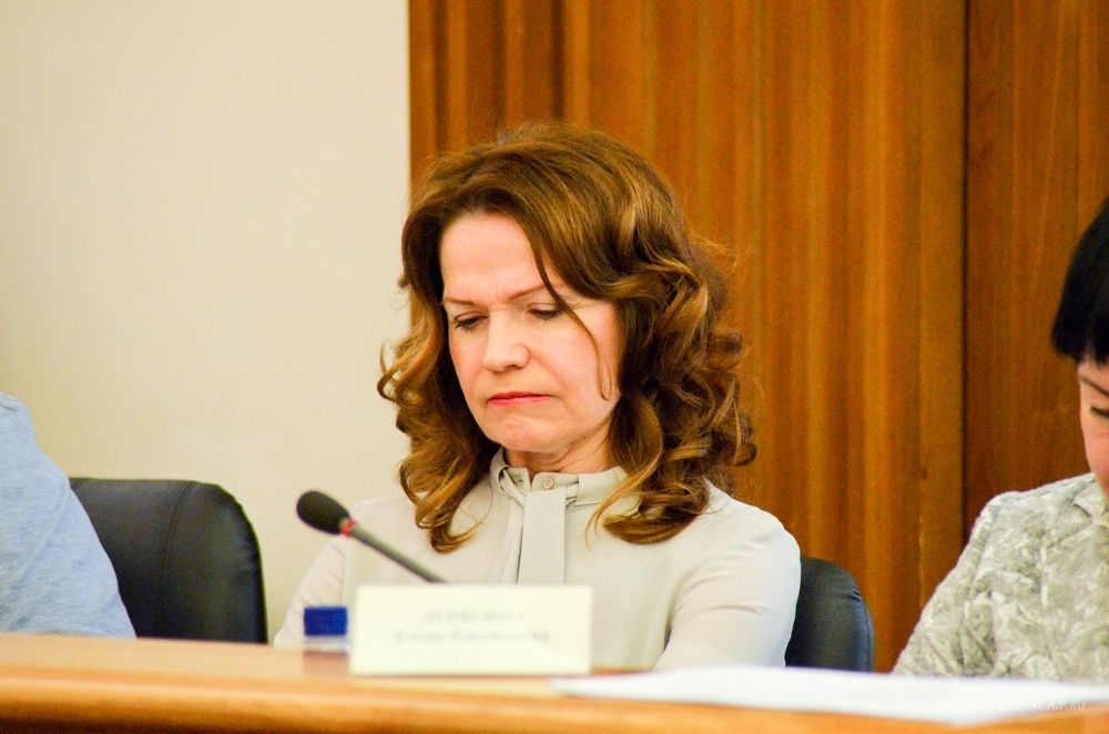 Председатель Комиссии по социальной защите и здравоохранению Ира Овчинникова.