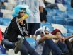 Болельщики сборной аргентины с волнением наблюдают за игрой