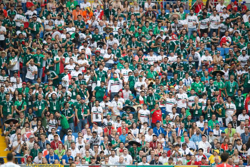 Порядка 10 тысяч мексиканских болельщиков на трибунах стадиона «Ростов-Арена».