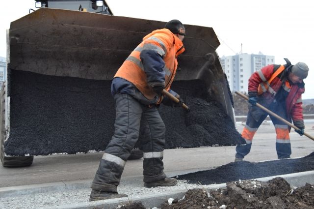 В Тюменской области погода препятствует дорожным работам
