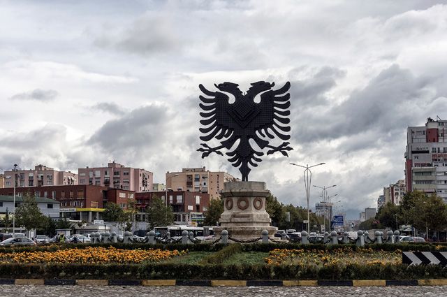 Албания.