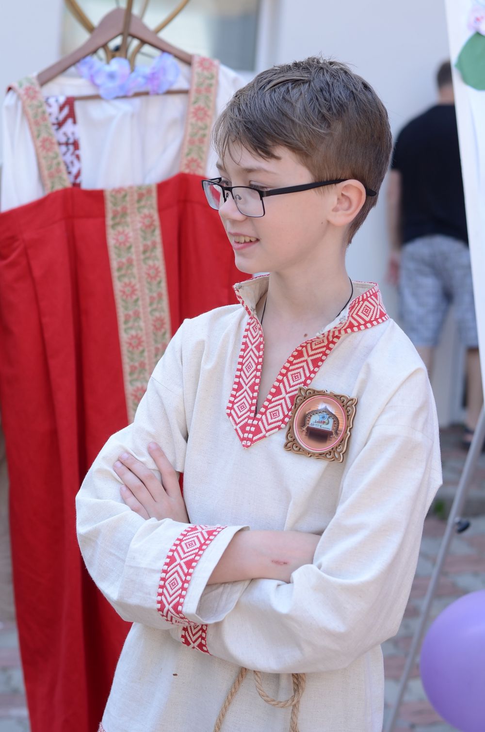 10-летний Володя Николаенко уже полгода водит в музее экскурсии. Опытные экскурсоводы называют его "наш младший научный сотрудник".