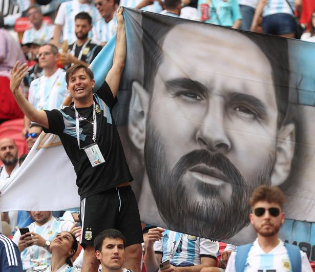 Огромный портрет Месси на аргентинской трибуне.