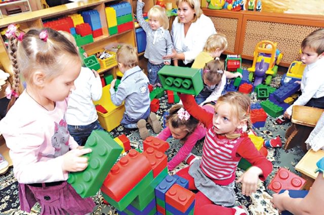 В этом году в детских садах региона появится еще 925 дополнительных мест 