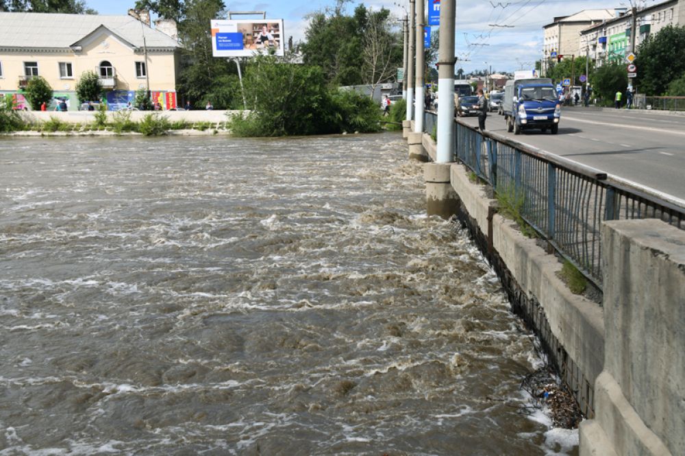 Мост на улице Комсомольская через реку Читинка.