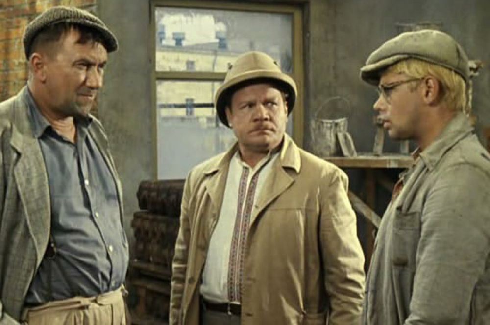 «Операция «Ы» и другие приключения Шурика» (1965) — прораб Павел Степанович.