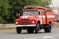 Соцсети: в Оренбурге на ул. Терешковой загорелся грузовик с сухими ветками.