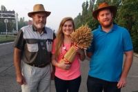 Семья Шлебуш готова выращивать пшеницу в России.