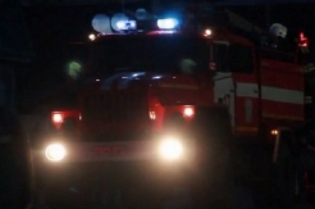 В Оренбурге в ночь на 22 июля горел автомобиль.