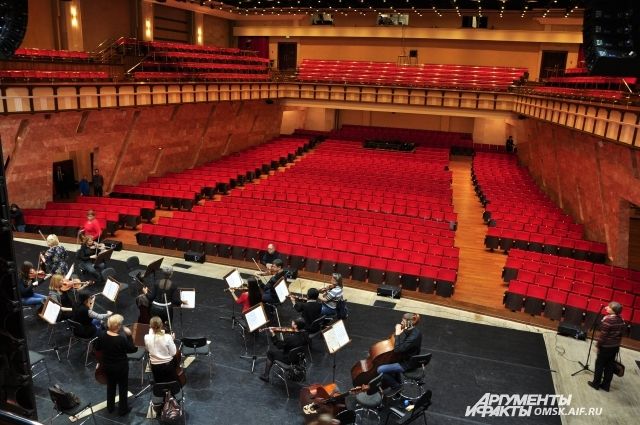 Концерты фестиваля пройдут в Концертном и Органном залах Омской филармонии.