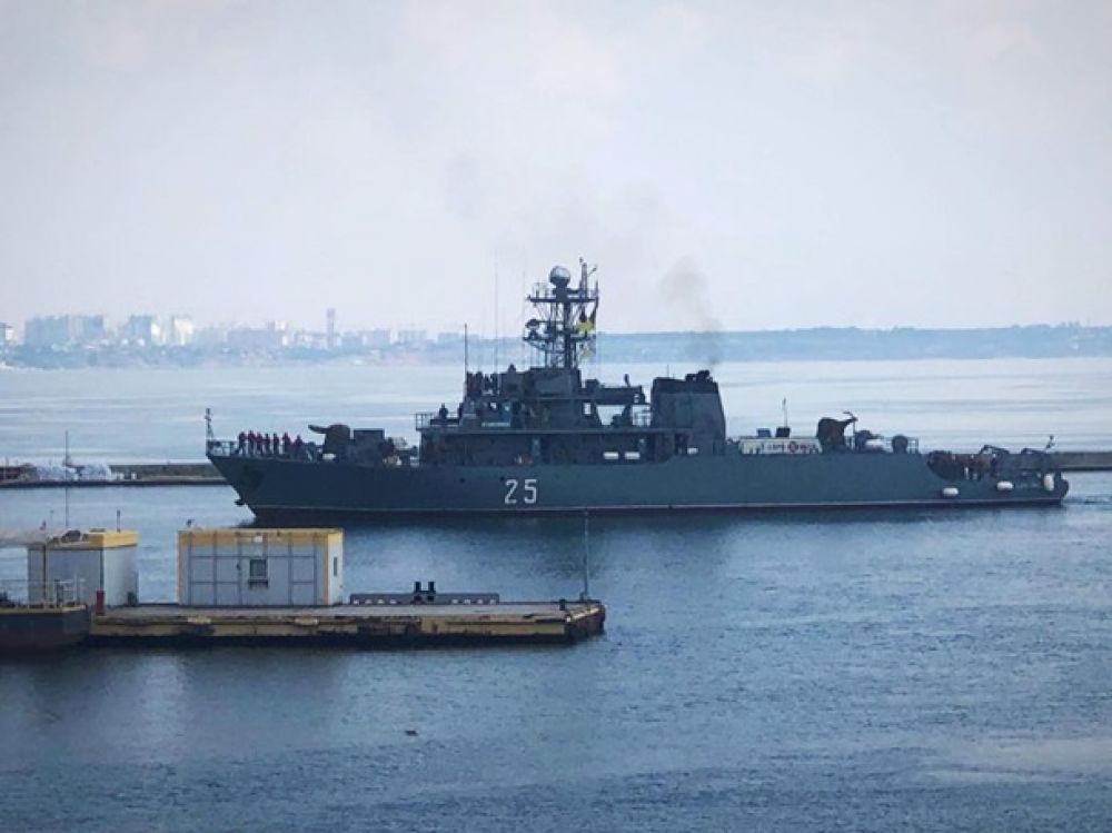 Cразу шесть кораблей Альянса зашли с в одесский порт.