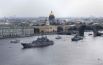 Корабли на генеральной репетиции парада, посвященного Дню ВМФ России, в акватории Невы в Санкт-Петербурге.