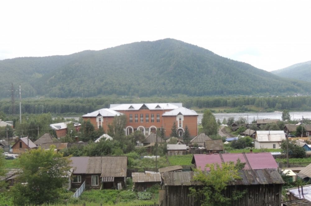 Школа, которую построили при поддержке Ярыгина.