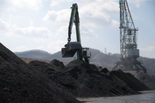 Больше половины импортного угля Украине поставляет Россия, - ГФС