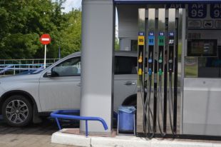 К концу года в Украине вырастут цены на бензин и вновь подорожает проезд