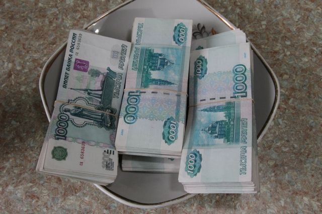 Тюменка заплатит 110 тысяч рублей за прописку 34 мигрантов в аварийном доме
