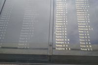 В Салехарде восстановят имена героев, стершиеся с плит в «Парке Победы»